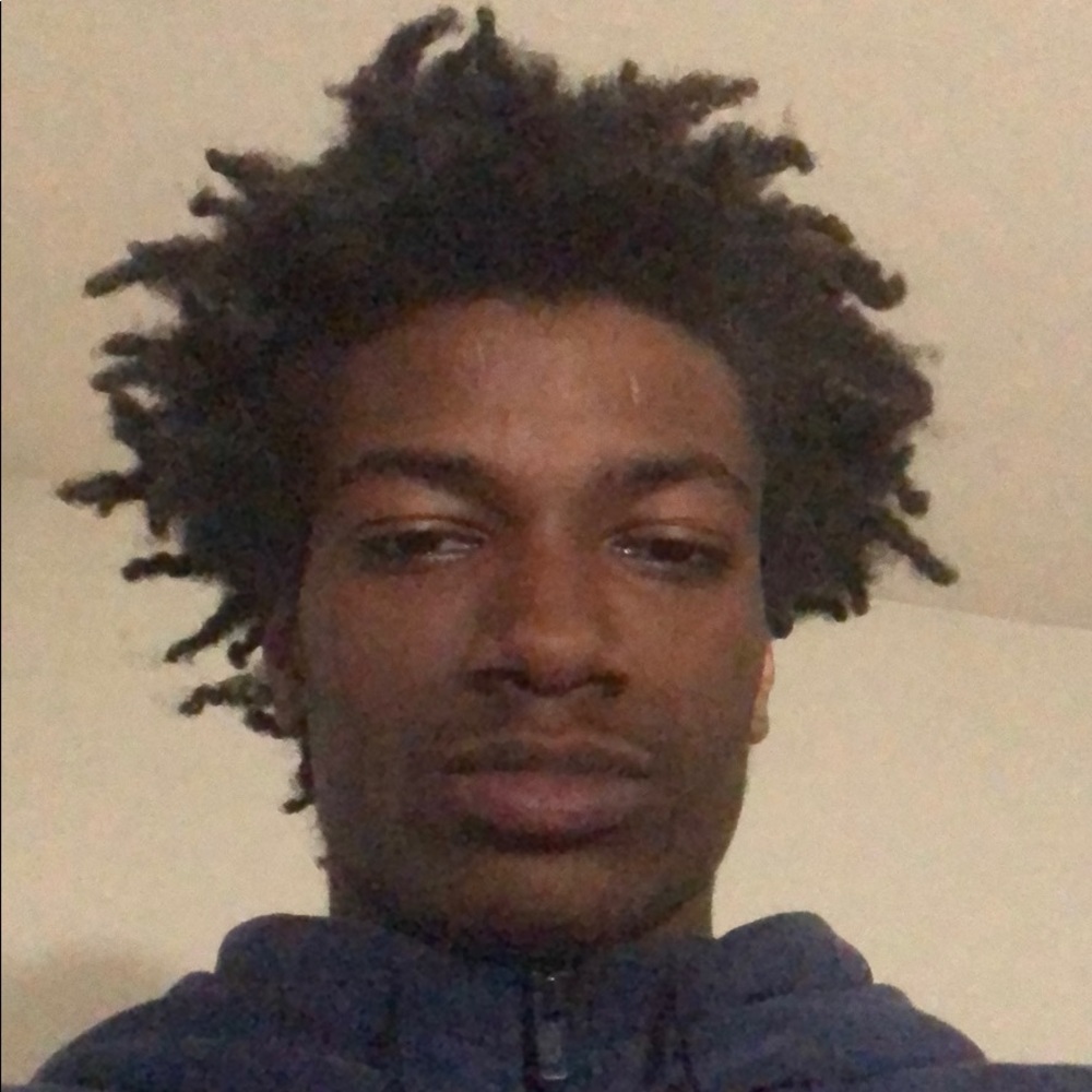 Meet your Posher, Travis